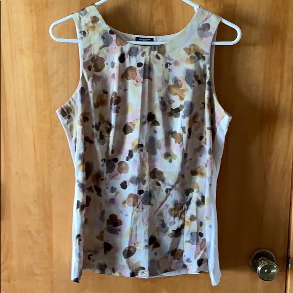 Ann Taylor Tops - Women’s Tank Ann Taylor Tops - Women’s Tank